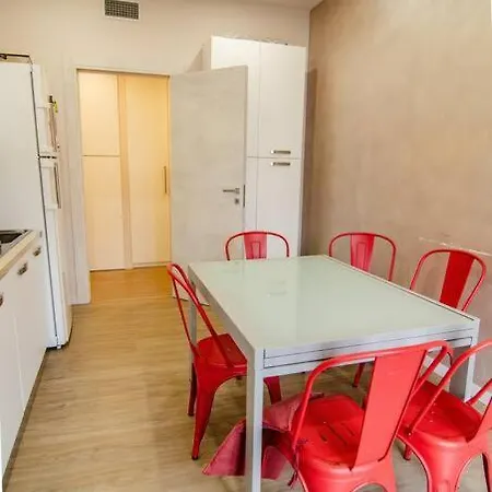 Residenza Gramsci 13 * Πάρμα